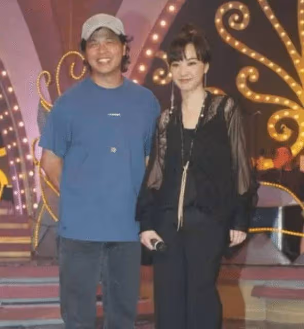 陳慧嫻回憶往昔情史,敗給梅艷芳已釋懷,守身如玉多年求自在