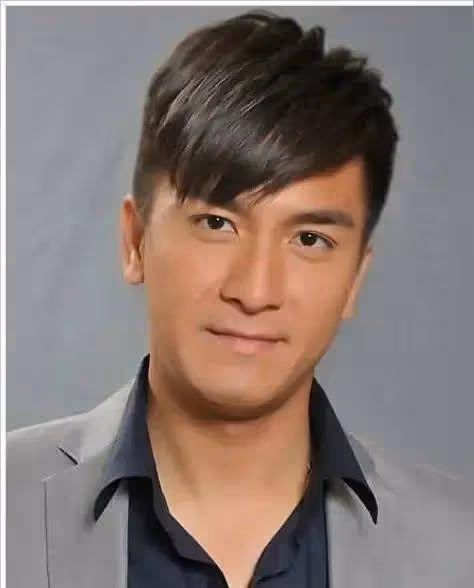 TVB台慶李家鼎面無表情遭網友調侃,視帝馬國明因唇薄被喊戴假牙