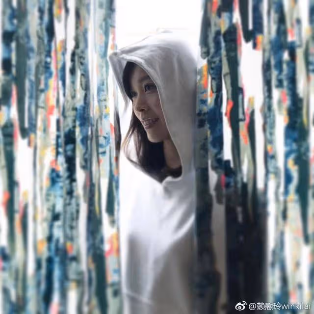 恭喜!TVB實力女星即將生二胎,與好友開派對揭曉孩子性別