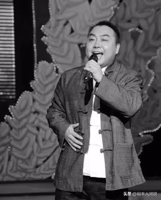 58歲「秦歌第一人」十三狼去世,知情人透露原因,四天前還好好地