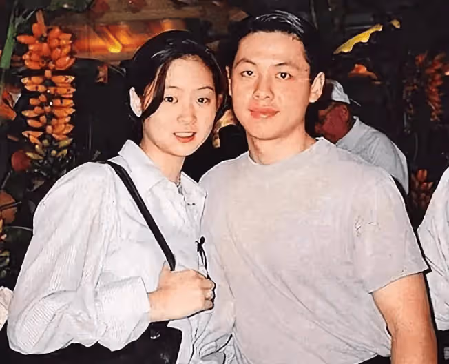 13歲倒追富豪嫁人生子，長了一張旺夫臉一晚上能賺13億，48歲凍齡似18歲