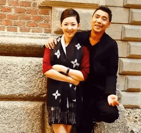 班花方舒60歲近照曝光！滿臉滄桑判若兩人，失敗婚姻是她一生的痛