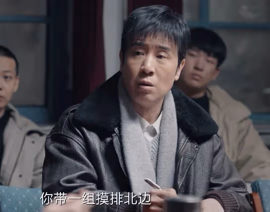 明明「垂垂老矣」,非要「尬演大學生」,這些明星害不害臊?