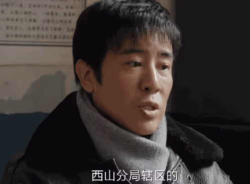 明明「垂垂老矣」，非要「尬演大學生」，這些明星害不害臊？