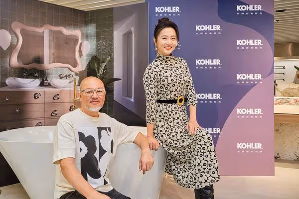 趙小僑合體劉亮佐站台! 曝典典寶寶最愛「軟軟的水淋在身上」