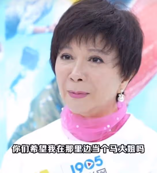 《一路繁花》懟臉鏡頭,躲過了向太跟劉曉慶,卻被李小冉給驚艷了