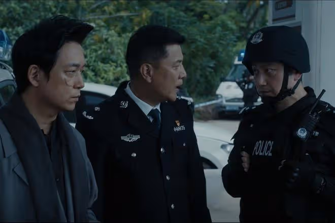 《白夜破曉》直到裴家易被無罪釋放,才發現真正的幕後黑手是韋東