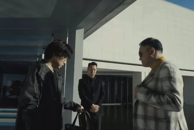 《白夜破曉》直到裴家易被無罪釋放,才發現真正的幕後黑手是韋東