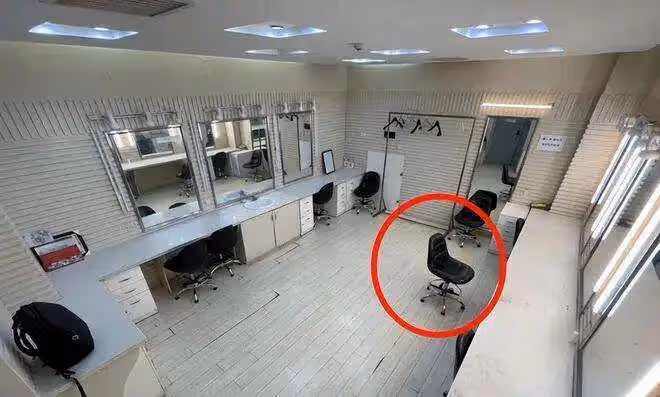 誣陷朱軍性騷擾6年後，名利雙收的弦子，如今怎麼樣了？