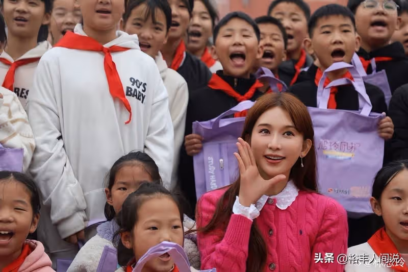 林志玲曬母子合照慶50歲生日！曝溫馨對話，並透露未來主要任務