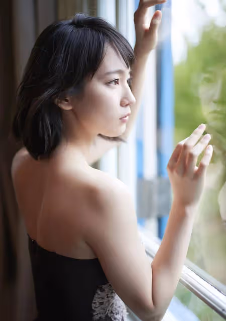 日本女星吉岡里帆性感寫真!膚白貌美魔鬼身材太火辣了