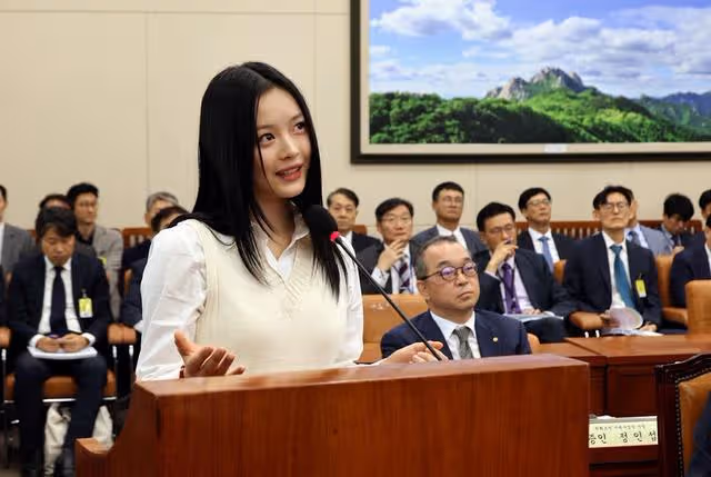 NewJeans跟ADOR解約事件始末：成員收入曝光，不怕面對天價違約金
