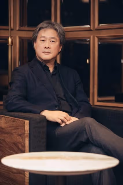 孫藝珍玄彬愛兒甜豆滿兩歲啦!曬華麗蛋糕照慶生爸媽復工賺奶粉錢