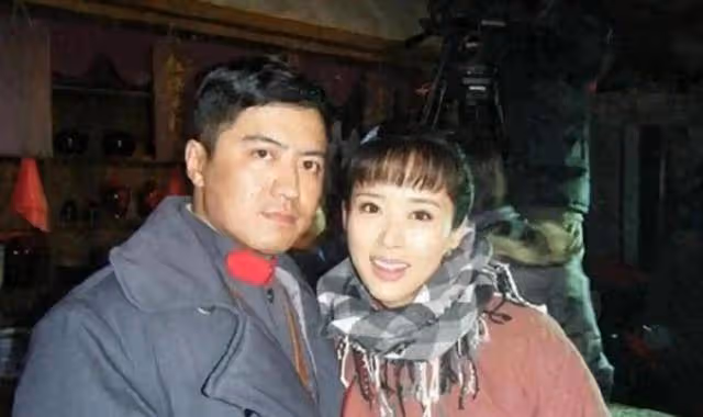 演員許雲帆娶何音,和繼子處成朋友,結婚至今無子