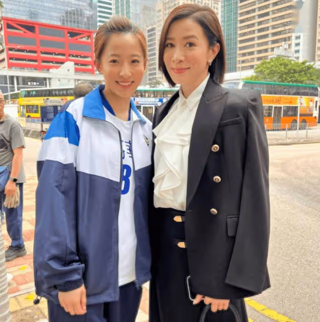 31歲TVB小花演女主妹妹,表現亮眼被稱長得像林夏薇!為追夢開計程車幫補收入
