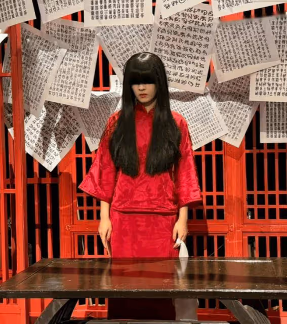 31歲TVB小花演女主妹妹,表現亮眼被稱長得像林夏薇!為追夢開計程車幫補收入