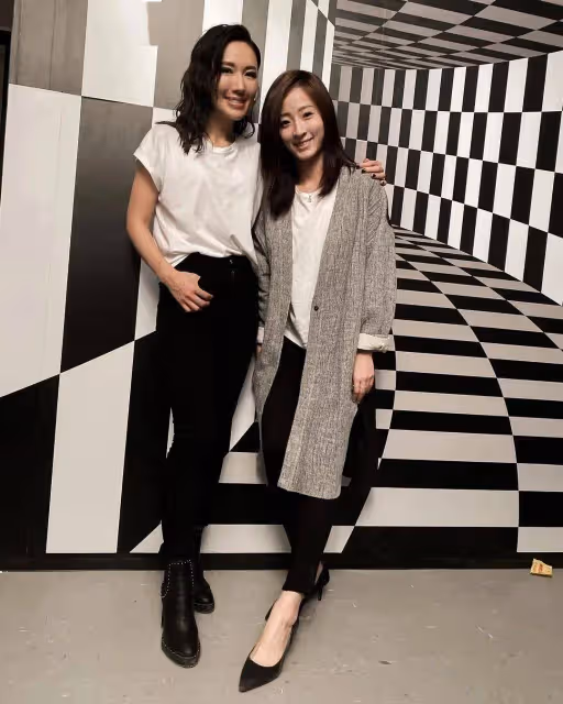 31歲TVB小花演女主妹妹,表現亮眼被稱長得像林夏薇!為追夢開計程車幫補收入