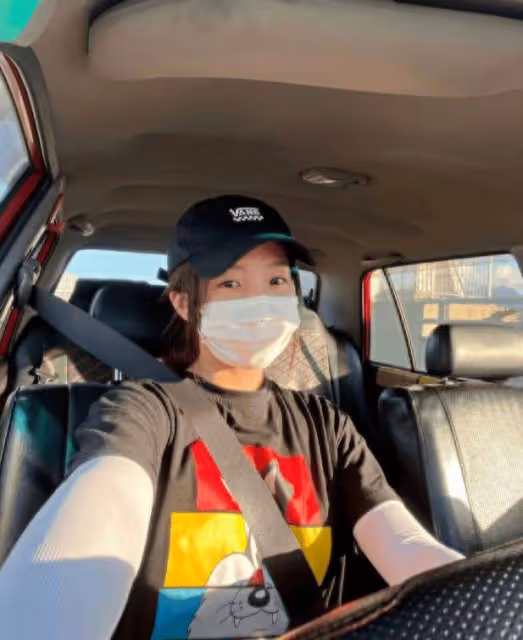 31歲TVB小花演女主妹妹,表現亮眼被稱長得像林夏薇!為追夢開計程車幫補收入
