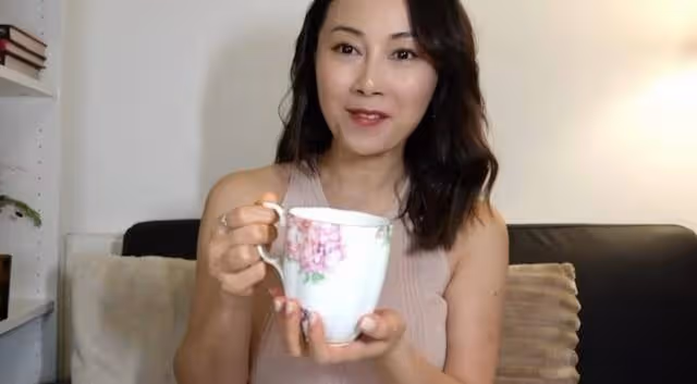 感情空白!袁嘉敏長期單身認與童年有關,移居英國曝有玩交友軟體