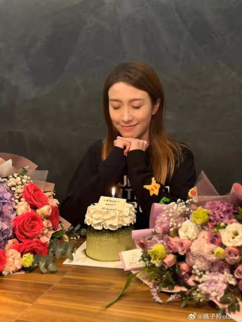 圈中姐妹為TVB花旦慶生!壽星被贊似少女,一瓶清酒疑泄露新戀情