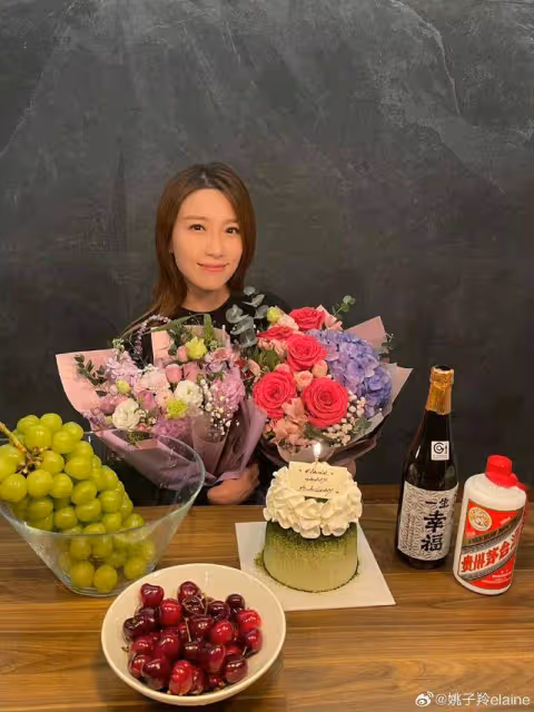 圈中姐妹為TVB花旦慶生!壽星被贊似少女,一瓶清酒疑泄露新戀情