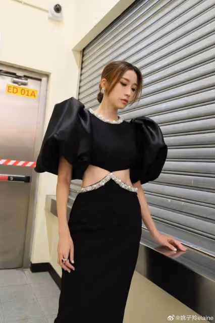 圈中姐妹為TVB花旦慶生！壽星被贊似少女，一瓶清酒疑泄露新戀情