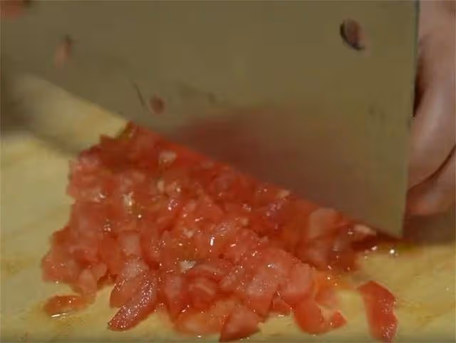 麵食這樣做孩子超愛吃,爽滑筋道,不擀麵不刀切,比手擀麵還簡單