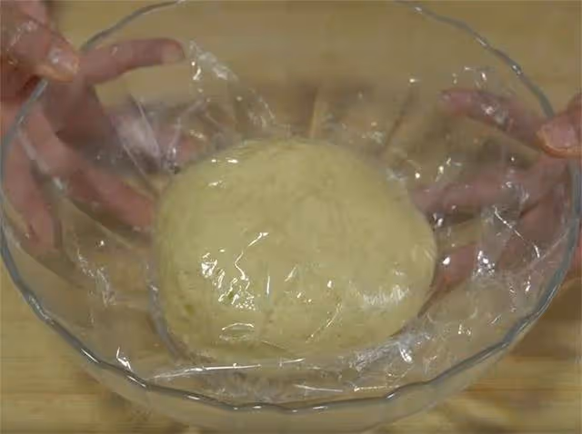 麵食這樣做孩子超愛吃,爽滑筋道,不擀麵不刀切,比手擀麵還簡單
