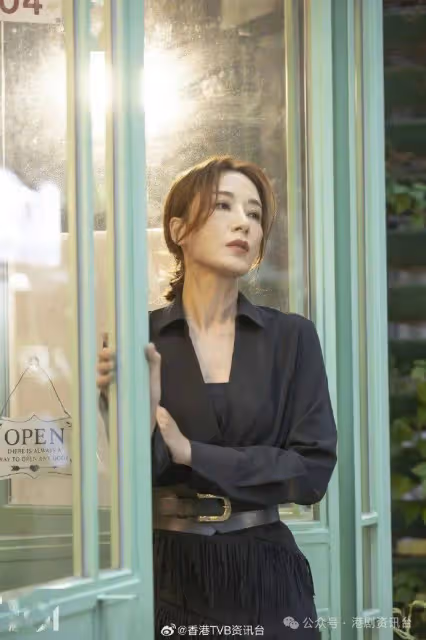 楊茜堯當年離巢TVB拒做井底之蛙!憶童年與母親倒垃圾激動落淚