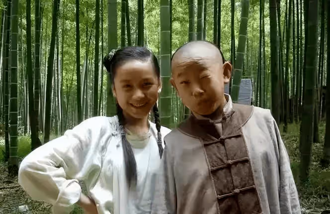 演員侯祥:9歲停止發育,年近40隻能演孩子,娶美妻卻被嘲像母子