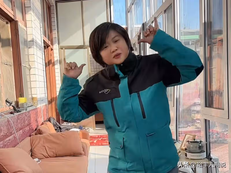 34歲網紅「化龍棚妹」車禍去世!出生就被父母遺棄,倆兒子未成年