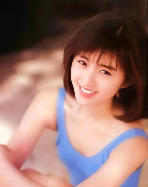 日本女星酒井法子寫真美爆了！雪膚玉貌大長腿性感火辣