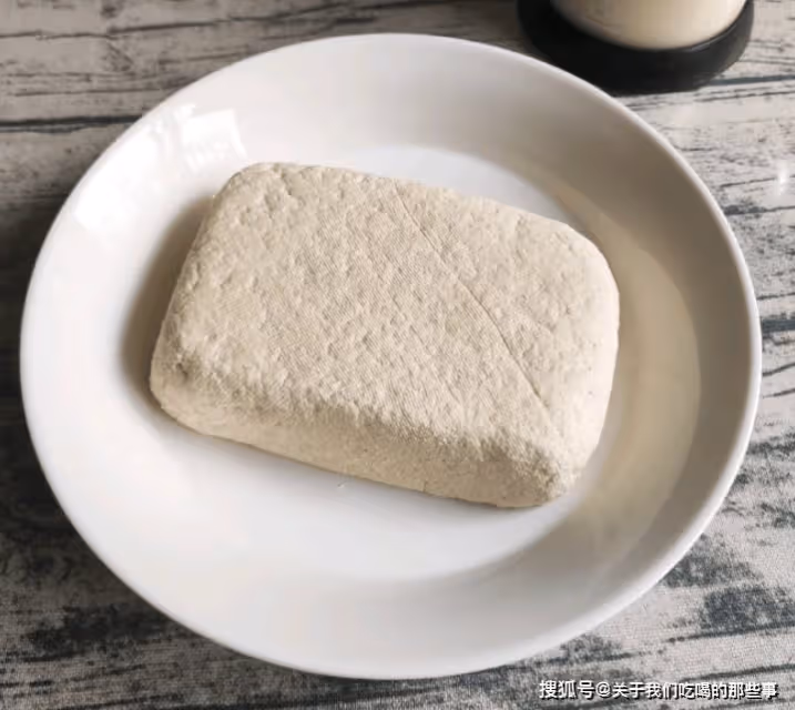 買豆腐時，選「邊上」的還是「中間」的？區別很大，別再買錯了