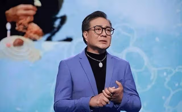 TVB老戲骨自殘割斷9條筋,做電影男一欠巨債,迎黃昏戀突然悔婚