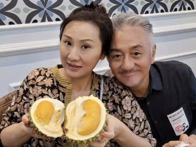 知名港星與圈中妻子投資美食城，占地六千尺，每日營業超20小時