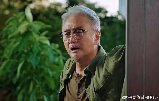 知名港星與圈中妻子投資美食城,占地六千尺,每日營業超20小時
