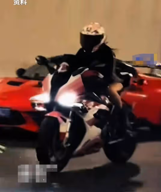 19歲機車女網紅車禍去世,差一周20歲,現場畫面曝光讓人心痛