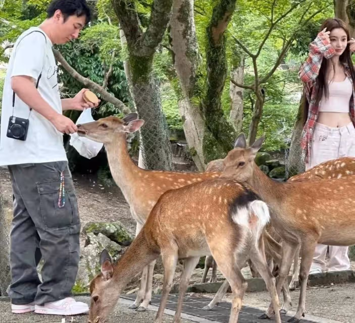 王思聰女友又換人,新女友剛滿20歲顏值超高,王少爺標準一直沒變