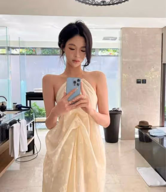 王思聰女友又換人,新女友剛滿20歲顏值超高,王少爺標準一直沒變