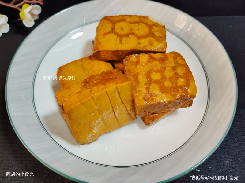 冬天不想吃肉就吃它，老祖宗發明的寶貝！熱乎乎地來一鍋，香味撲面而來、特下飯，吃完暖和一整天