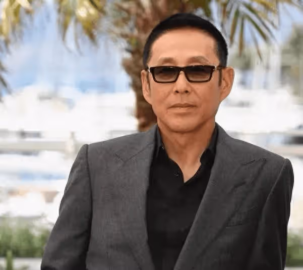 回顧:「假正經」還是真君子?陳道明藝德不行,恐怕是娛樂圈笑話