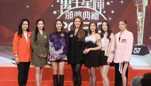 TVB富貴女星入圍爭視後，自曝有幸提名感意外，年過半百仍單身