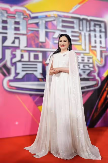 TVB富貴女星入圍爭視後，自曝有幸提名感意外，年過半百仍單身