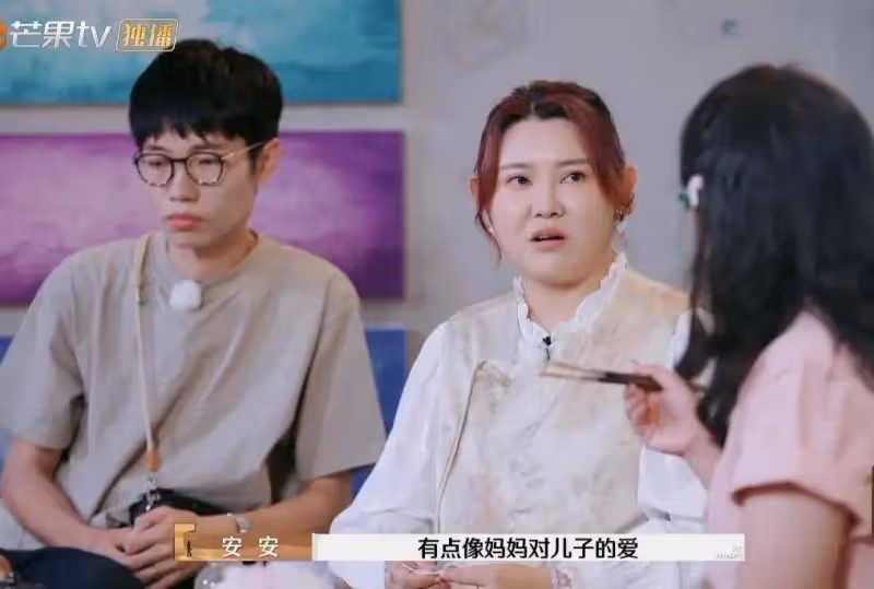 笑死!網傳再見愛人補錄餐廳發聲,吃著熏雞回應:就付了一天費用