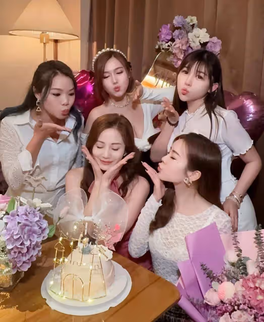 TVB花旦大曬靚照慶37歲生日!穿桃紅連身裙露香肩,今年將再爭視後!