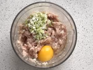 豬肉蝦仁餛飩