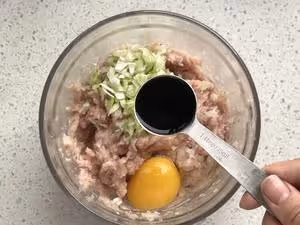 豬肉蝦仁餛飩