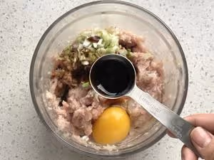 豬肉蝦仁餛飩