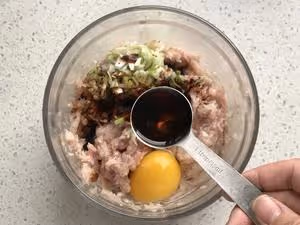 豬肉蝦仁餛飩