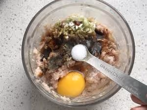 豬肉蝦仁餛飩